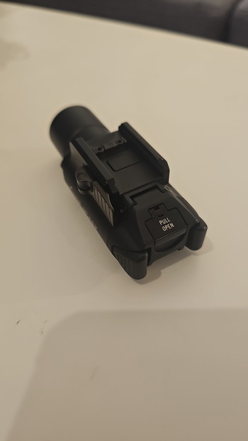 Image 4 pour Olight Valkyrie Turbo flashlight