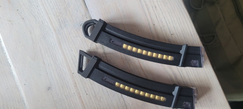 Afbeelding 1 van Fast pulls voor Cyma mp5 platinum mags