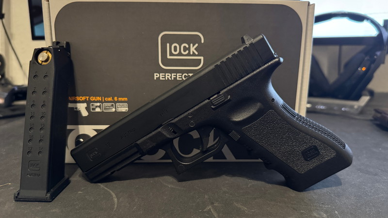 Imagen 1 de GHK Glock 17 Gen. 3 CNC Aluminium Schlitten GBB