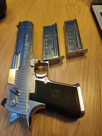 Afbeelding 4 van Desert Eagle & Glock 17 + magazijnen