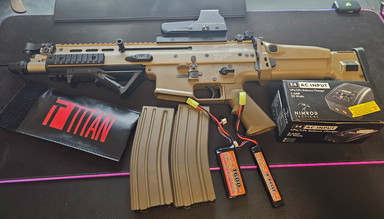 Afbeelding van Tokyo Marui NEXT-GEN SCAR-L CQC (Dark Earth) + accessoires