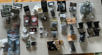 Imagen 3 de Replica accessoires & patches te koop