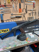 Bild für Cyma Ak74u fully begadi upgraded