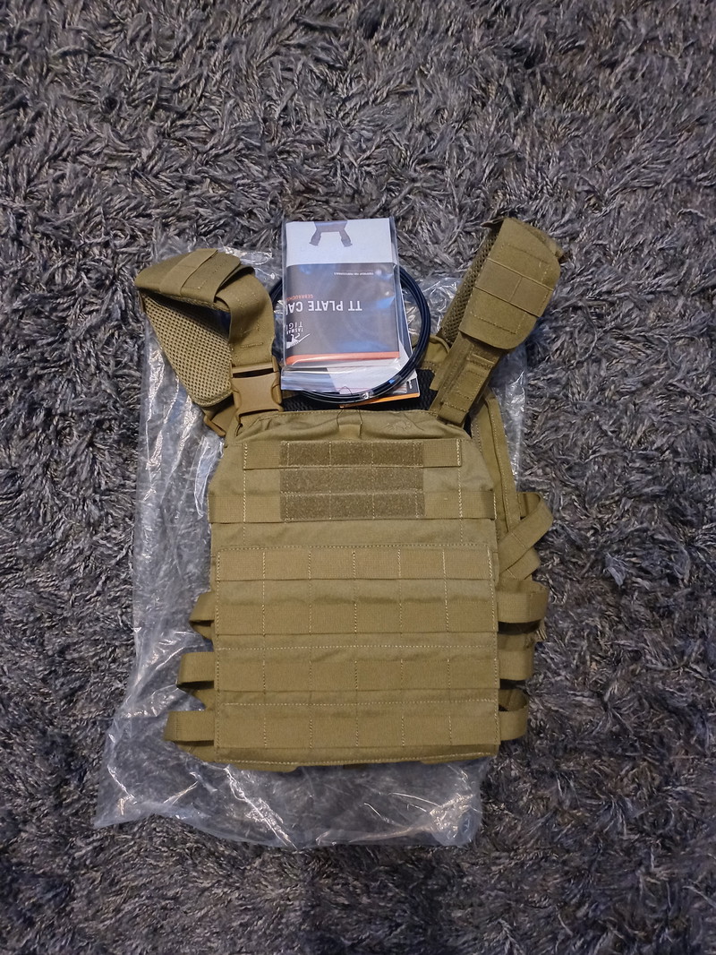 Afbeelding 1 van TT Plate Carrier MK IV coyote brown