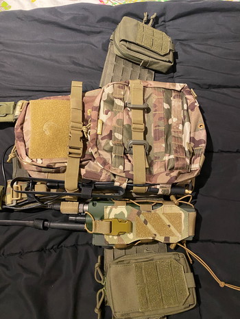 Bild 4 für Chest Rig with back plate and back pack