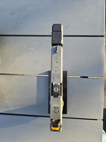 Imagen 4 de AAC Customs 1/30 MW2 Cerakote&Ingraved Glock 17 Gen5