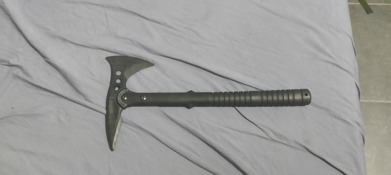 Image 1 for Rubberen tomahawk