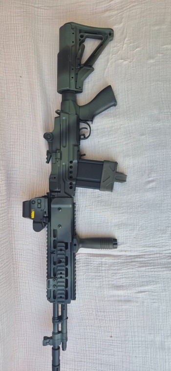 Image 3 for CYMA M14 EBR Airsoft Replica Upgraded Inclusief meerdere magazijnen
