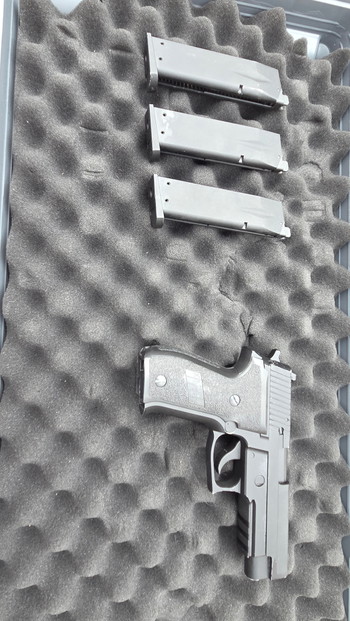 Imagen 2 de KJW P226 GBB/CO2