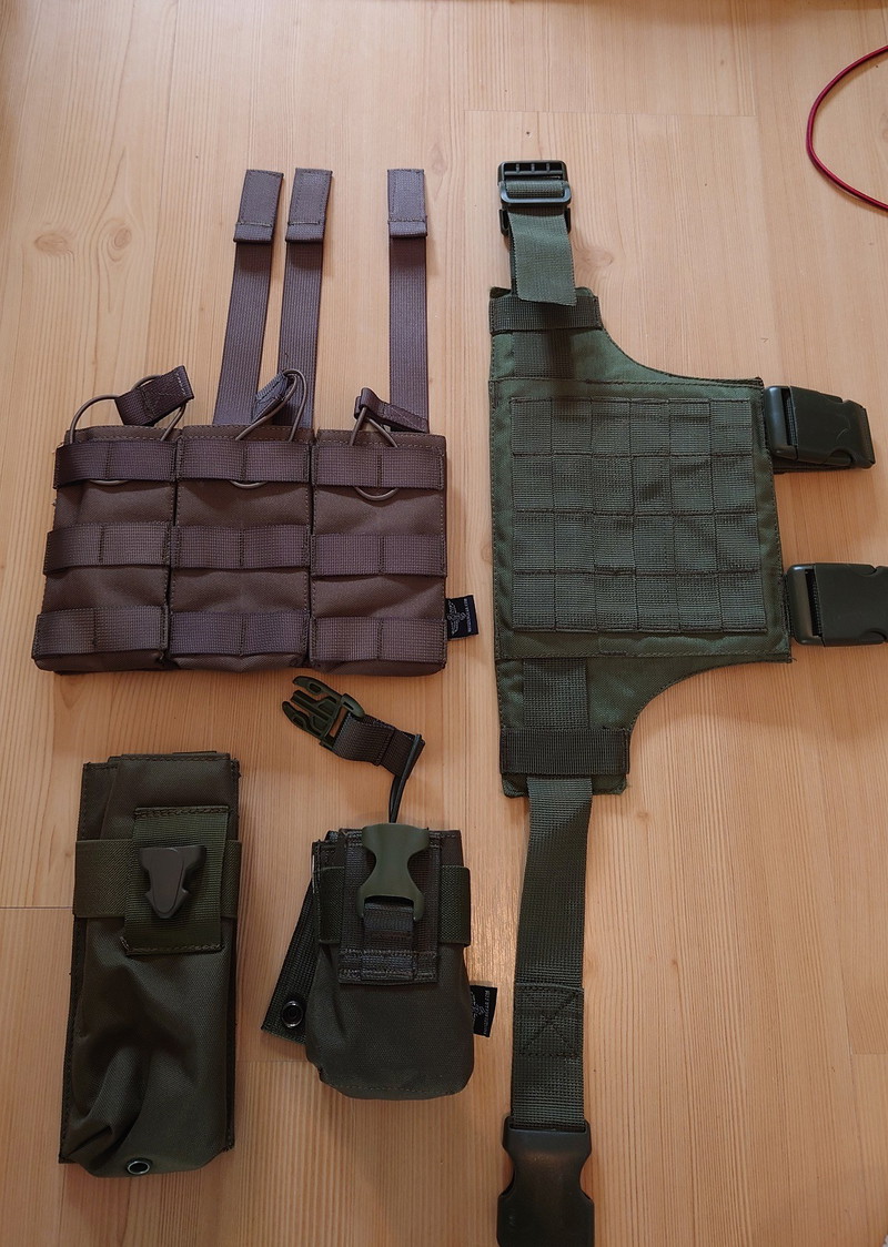 Image 1 for Dropleg platform, pouches en boonies