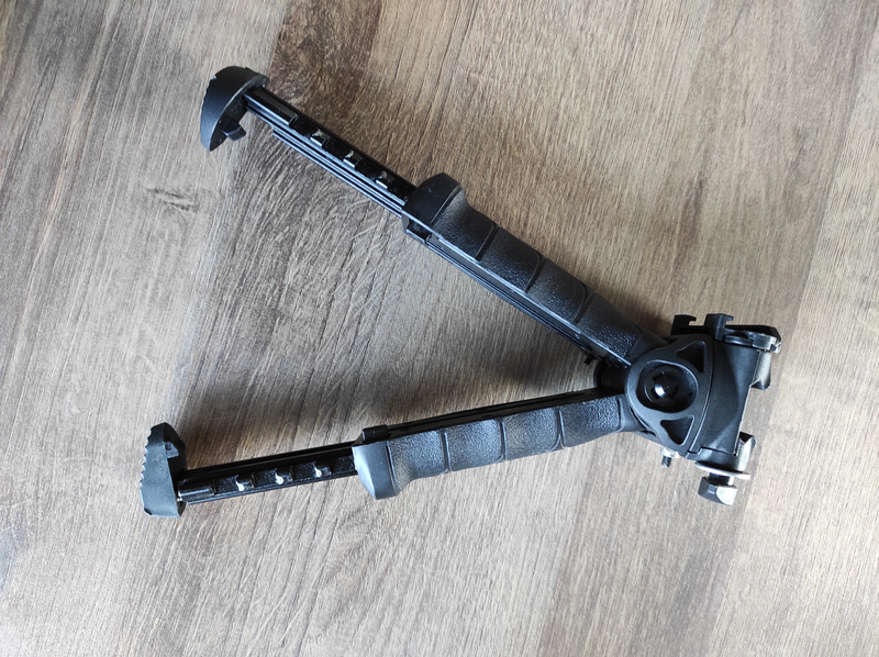 Afbeelding 1 van Grip / bipod