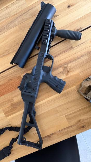 Image 3 for 40mm grenade launcher