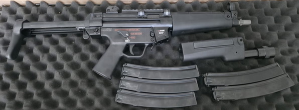 Afbeelding van VFC MP5 V2 GBBR + Extra's / 1 skirm oud