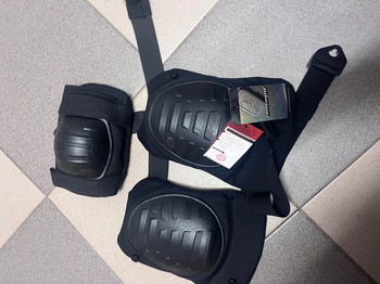 Image 2 for Emersongear Knee & Elbow Pads