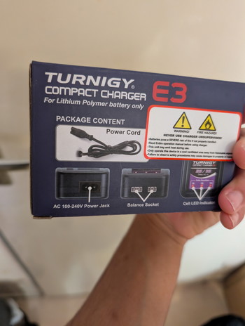 Imagen 2 de Turnigy E3 Compac Lipo Charger