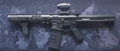 Image pour ARP 556 met G&P CQB SAI handguard.