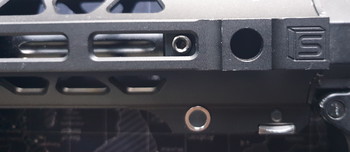 Afbeelding 7 van ARP 556 met G&P CQB SAI handguard.