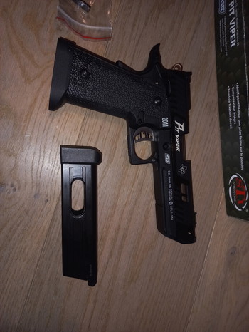 Image 2 for STI Pit Viper CO₂ John Wick Edition, compleet en in nieuwstaat