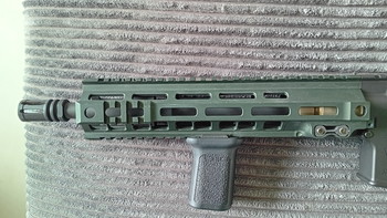Bild 3 für Guns Modify MWS M4 GBB Geissele super duty MK4 met 6 mags