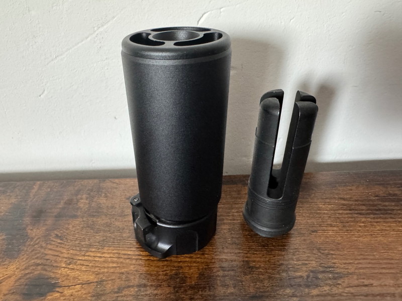 Image 1 pour 5KU Blast Hider Silencer