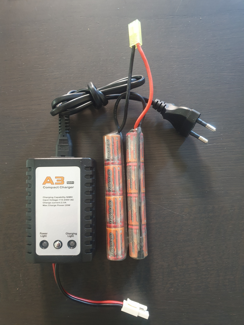 Imagen 1 de A3 Compact charger voor NiMH en 9.6V 1600mAh accu