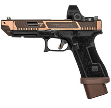 Afbeelding van GEZOCHT  sand viper van emg alsook de glock van BALLERINA