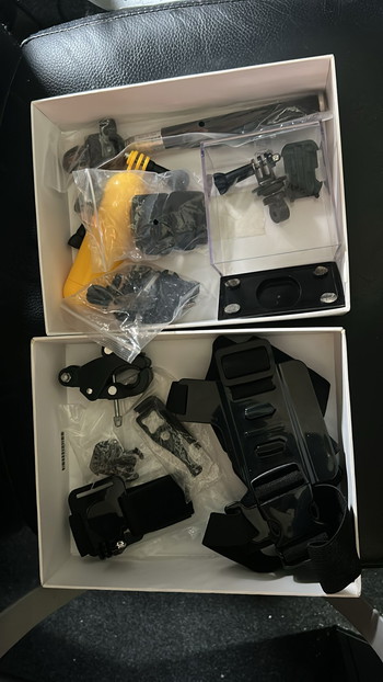 Image 2 for GoPro Hero 10 Black + Extras