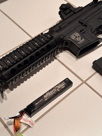 Imagen 2 de M4 S-AEG K&Z ASR-1 Vollmetall Sturm Gewehr inkl. 1 High-Cap Magazin