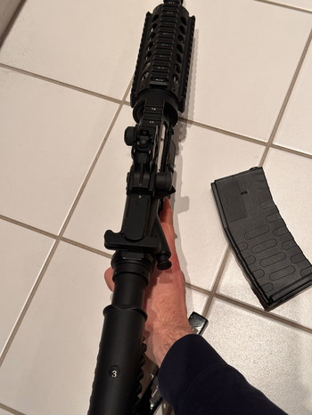 Imagen 5 de M4 S-AEG K&Z ASR-1 Vollmetall Sturm Gewehr inkl. 1 High-Cap Magazin