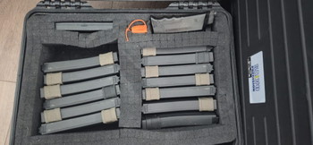 Bild 2 für 7 Original Tokyo Marui M4 GBB Mags