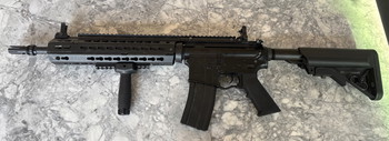 Afbeelding 2 van M4 / AR15 | Cyma | AEG | Full Metal | Mosfet
