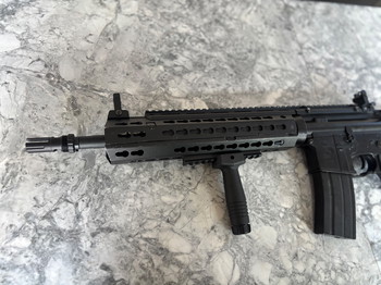 Afbeelding 6 van M4 / AR15 | Cyma | AEG | Full Metal | Mosfet