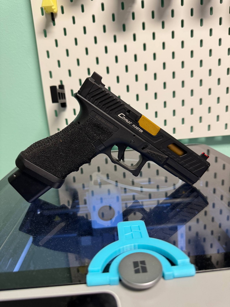 Afbeelding 1 van TTI Glock 17 met RMR mount en RMR
