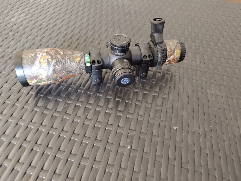 Image 1 for Vector Optics SCOM-40 Veyron Scope 3-12x zoom 44mm diameter