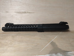 Image pour KWA handguard 10 inch - zo goed als nieuw