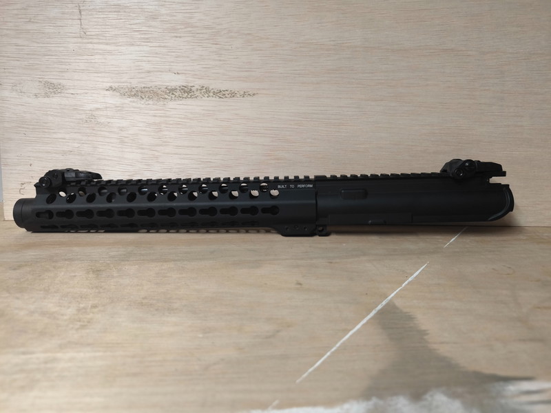 Image 1 pour KWA handguard 10 inch - zo goed als nieuw