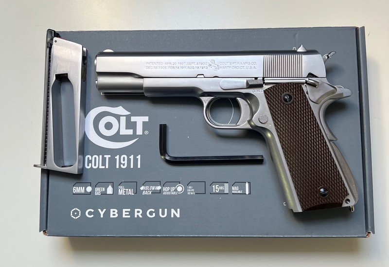 Bild 1 für Nieuw: Cybergun AW Custom 1911 silver CO2