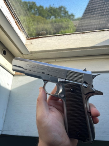 Bild 3 für Nieuw: Cybergun AW Custom 1911 silver CO2