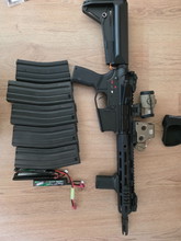 Imagen para CYMA CM.097B Platinum (Geüpgraded!) + EOTech Combo & Mags