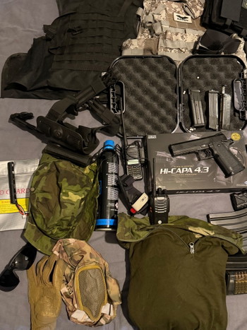 Image 3 for Airsoft set