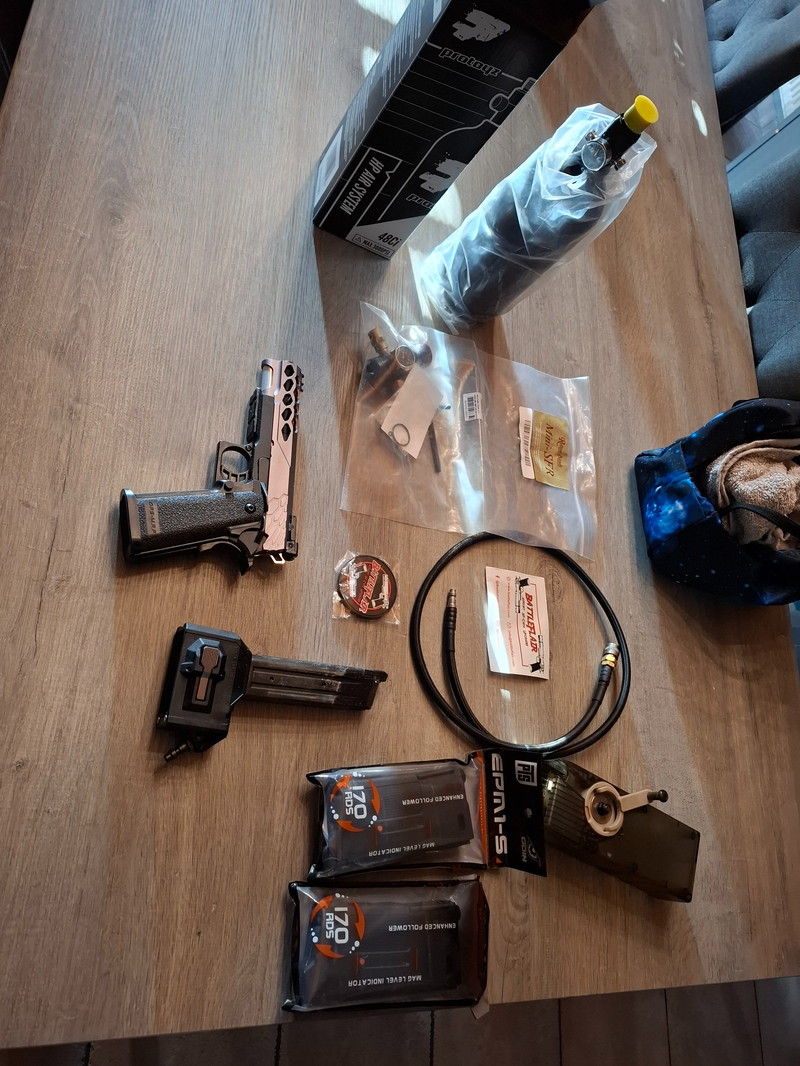 Image 1 for Hicapa met al de toebehoren erbij van battleflair