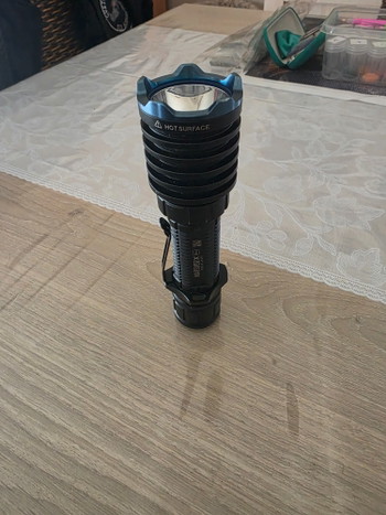 Bild 2 für Olight warrior X pro
