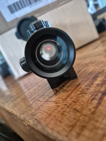 Afbeelding 5 van Red dot