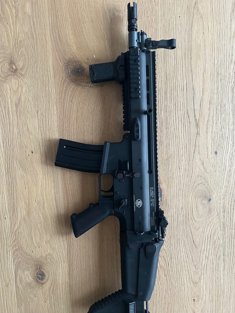 Afbeelding 1 van SCAR-L FN HERSTAL | AEG | CYBERGUN