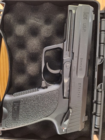 Imagen 2 de Réplica Airsoft USP Tokio Marui Negra GBB