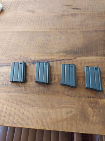 Image 2 pour G&G 190R MAGAZINE FOR GR16-BLACK m4 passend 4 stuks