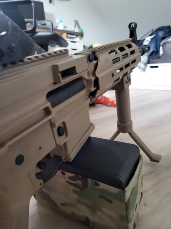 Afbeelding 4 van G&G CM16 lmg combat machine