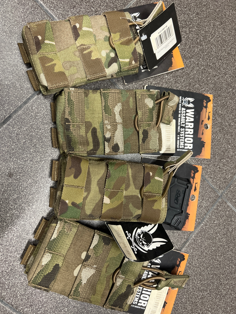 Image 1 for Multicam single mag pouch.