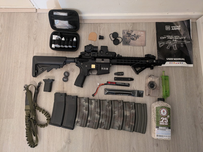 Image 1 for Specna Arms E07 Edge with accessories