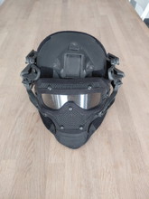 Image for Airsoft masker met helm.
